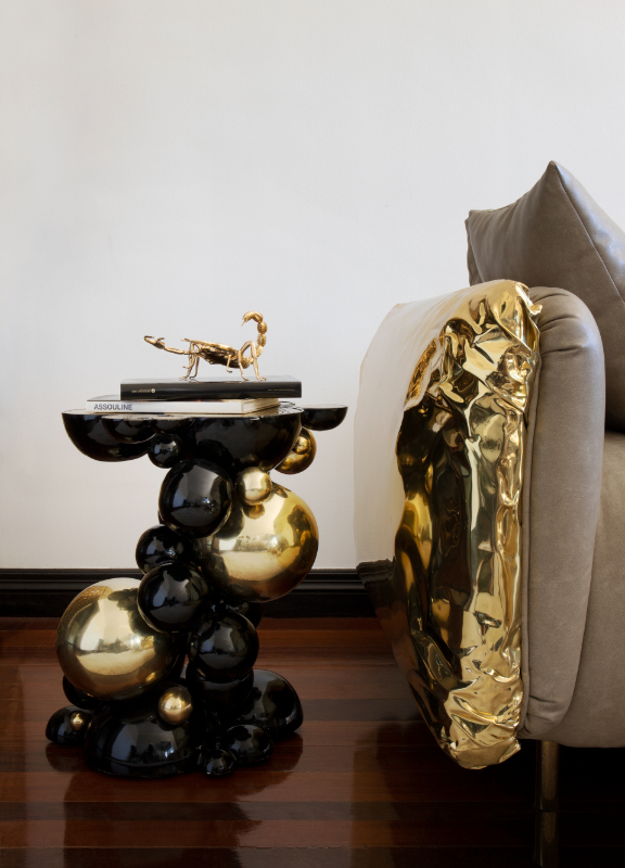 living room boca do lobo